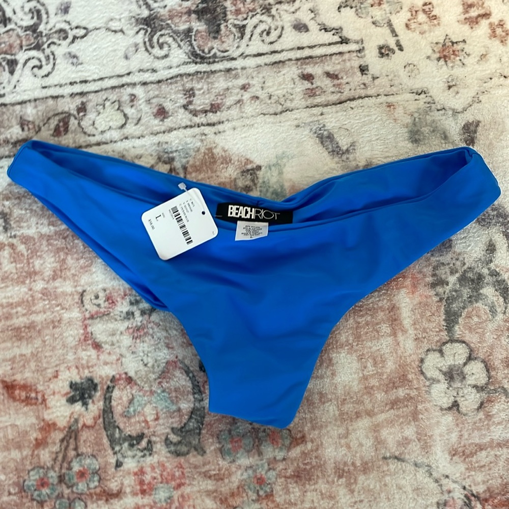 NWT Free People BeachRiot Bikini Bottoms Size: L